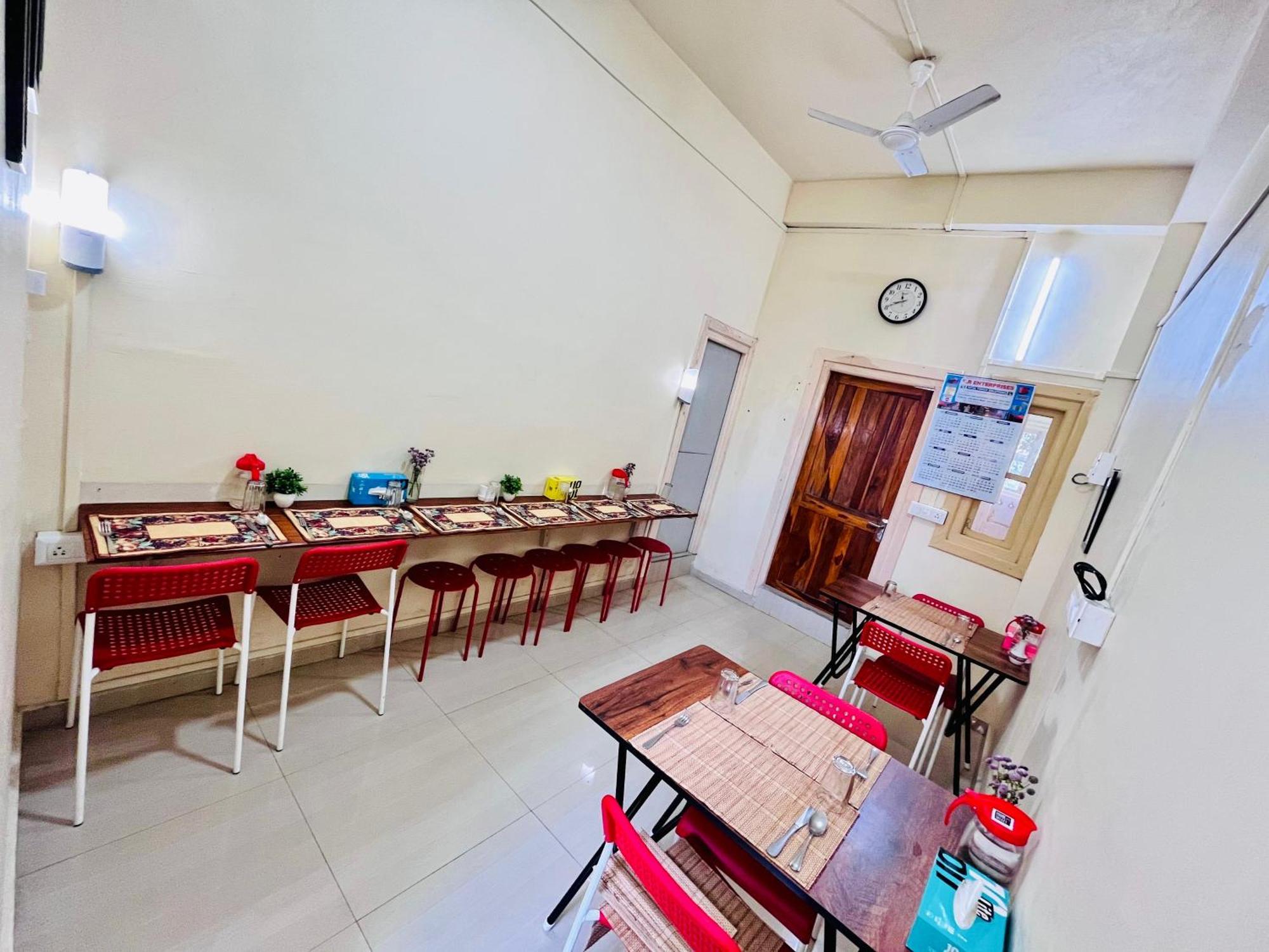 Aizawl Guest House Apartments Εξωτερικό φωτογραφία